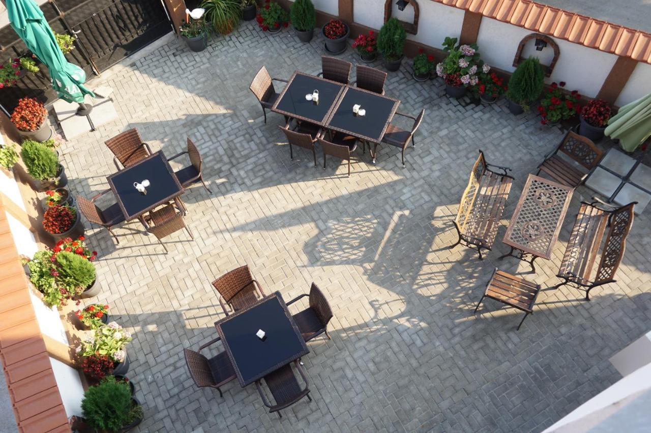 Bed & Breakfast Delikates Stojakovo Екстер'єр фото